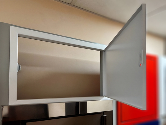 Металлический ревизионный люк